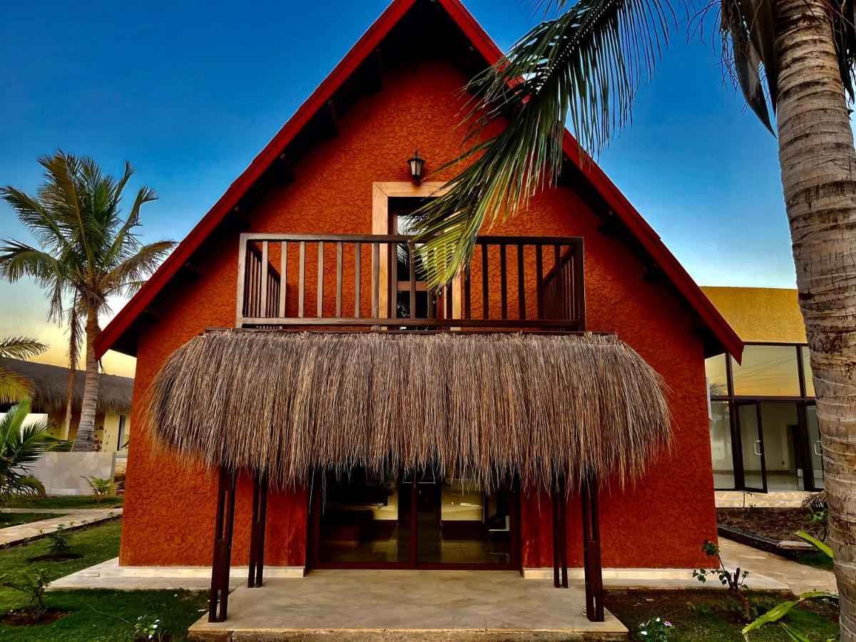 Le Vahine Eco-Resort Toliara Esterno foto