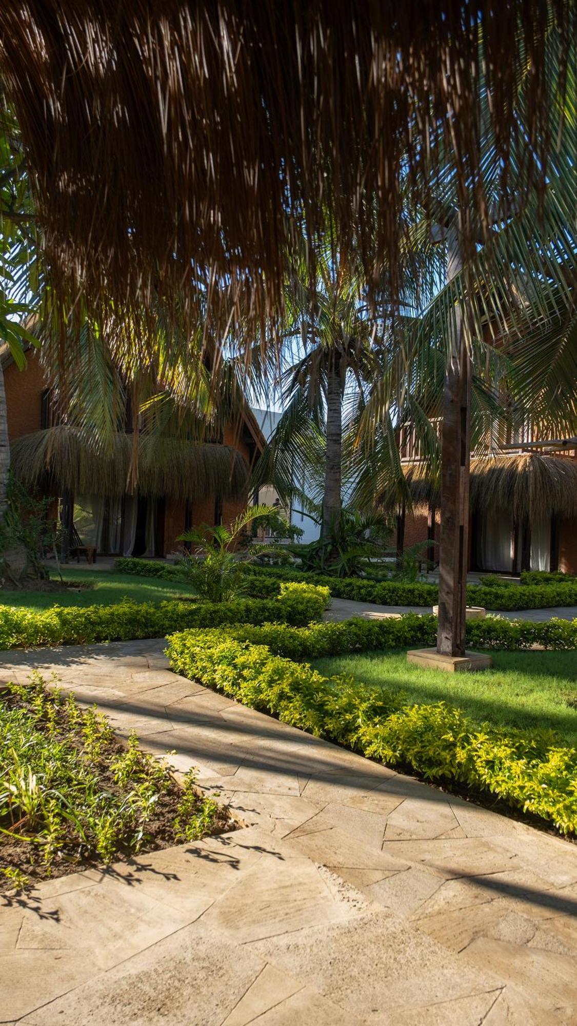 Le Vahine Eco-Resort Toliara Esterno foto